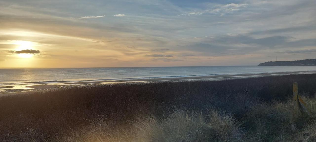 Le Balcon De Jersey - Face A La Mer Saint-Jean-de-la-Rivière エクステリア 写真
